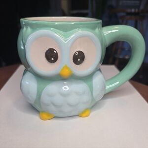 Cute Owl Mug Large in Mint Green and Yellow